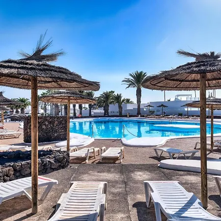Casa Roberta Sea View كوستا تاغيسي